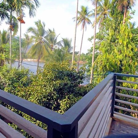 A Pousada Arcadia Backpackers & Waterpark Kampot Exterior foto